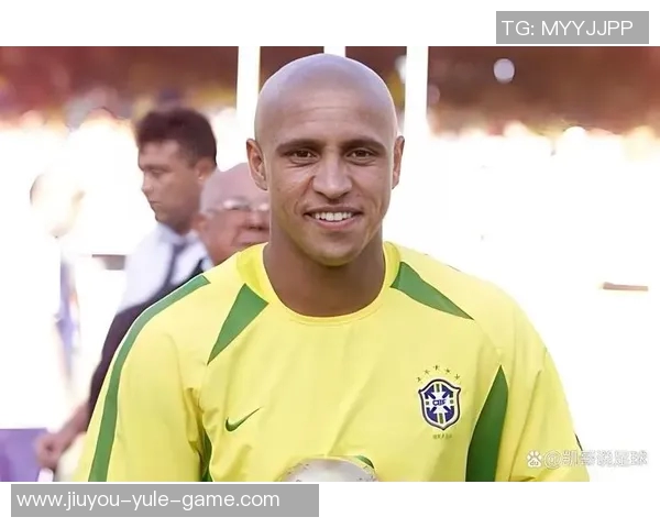 以留在足球历史中的伟大球星是谁成为球迷心中永恒的话题